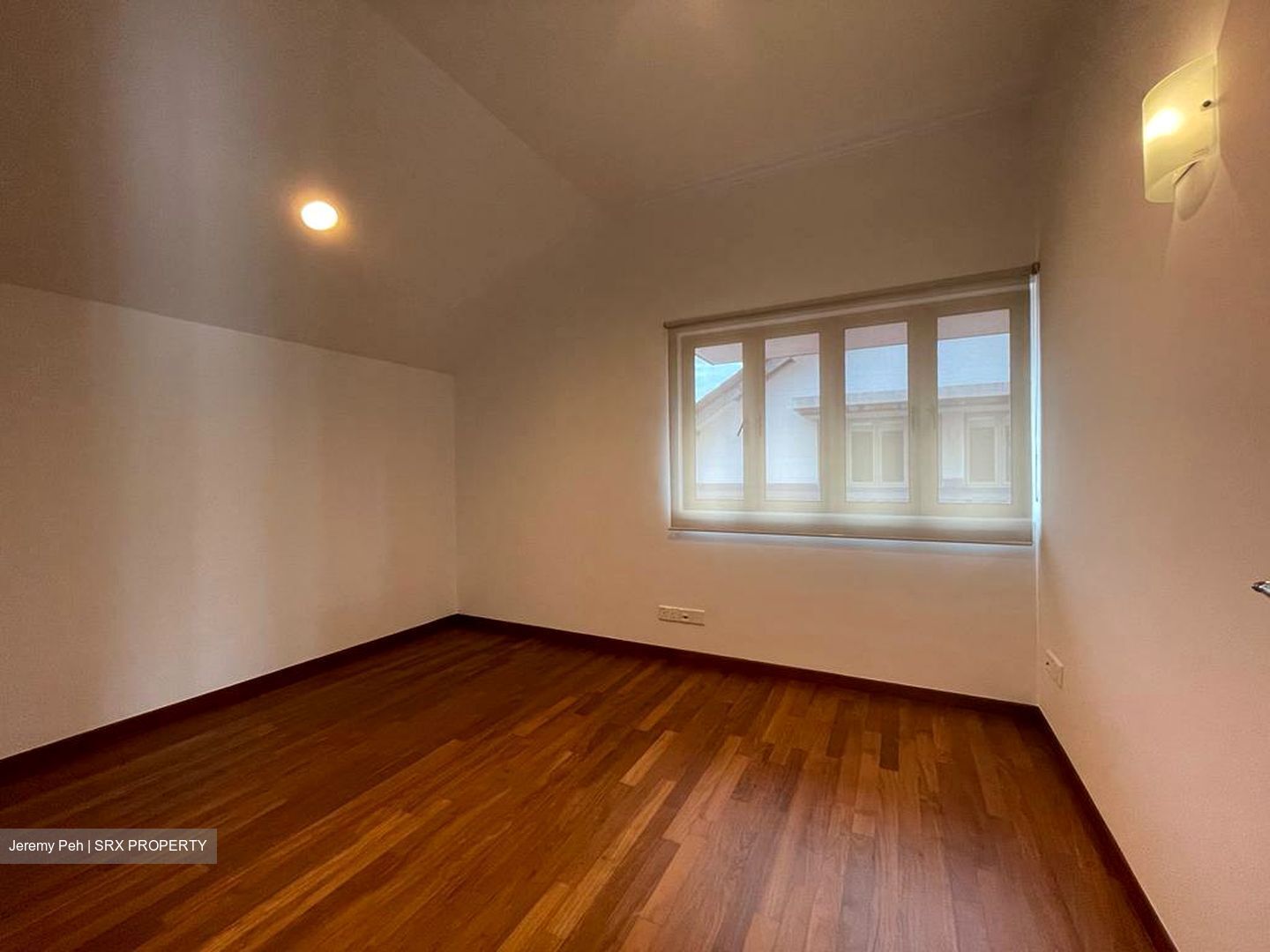 Ming Park (D20), Semi-Detached #392837481